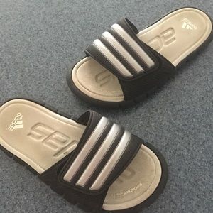 adidas sliders size 2